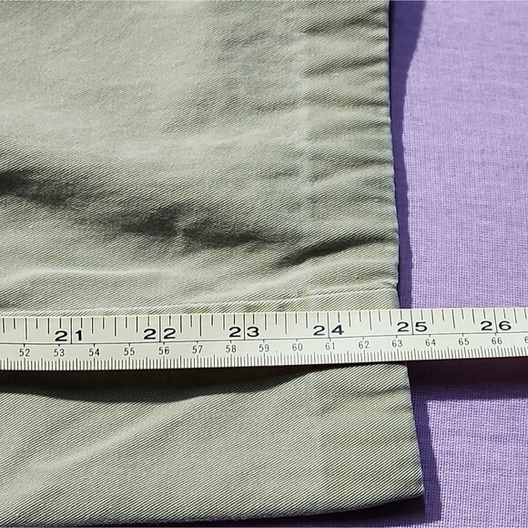 Eddie Bauer khaki pants - short - Picture 4 of 6